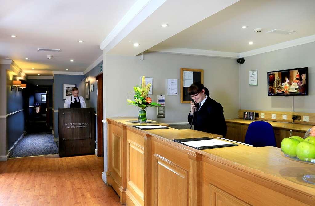 Macdonald Craxton Wood Hotel & Spa Ledsham  Интериор снимка