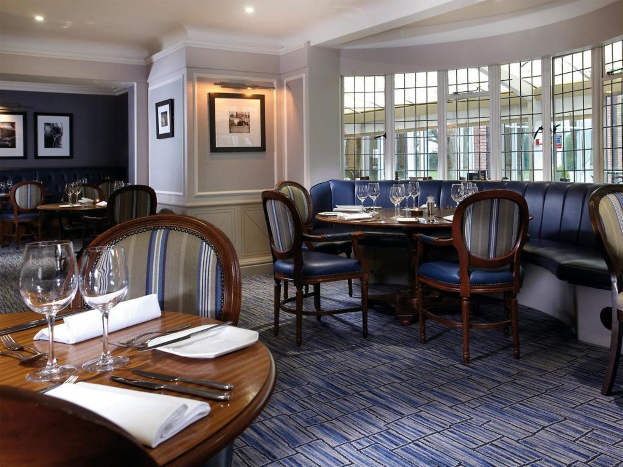 Macdonald Craxton Wood Hotel & Spa Ledsham  Екстериор снимка