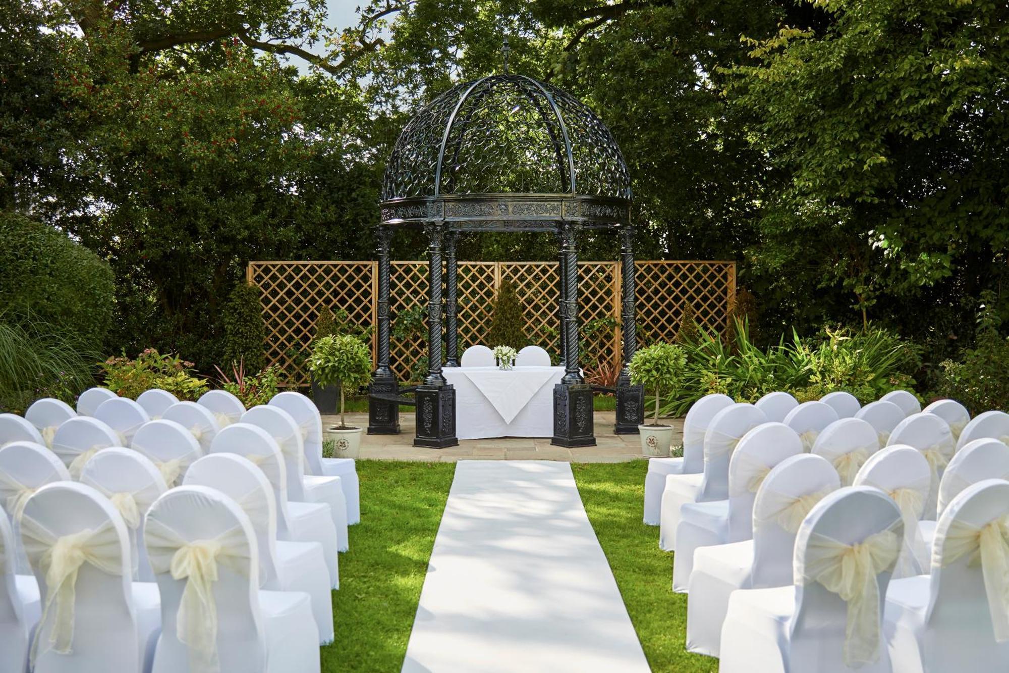 Macdonald Craxton Wood Hotel & Spa Ledsham  Екстериор снимка
