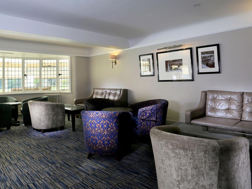 Macdonald Craxton Wood Hotel & Spa Ledsham  Екстериор снимка